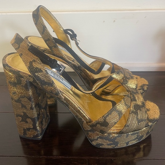 Prada gold metallic and black platform chunky sandal heels size 37 - Picture 3 of 6
